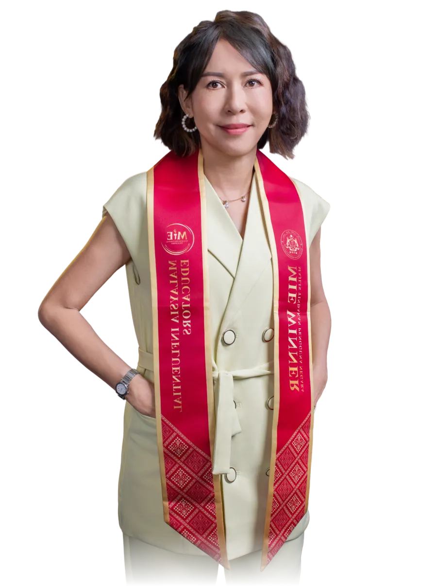 Daphnie Wong